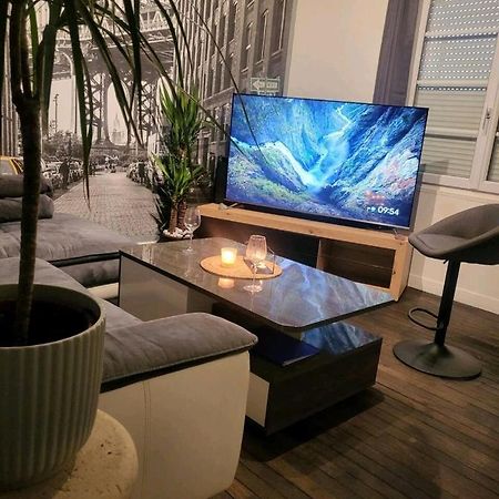 T2 Cosy Autonome H24 Parking Prive Attenant Tv 165Cm Netflix Wi-Fi Au Rez-De-Chaussee อาล็องซง ภายนอก รูปภาพ